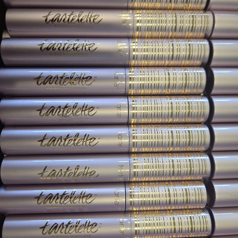 Tarte mascara, bundle of 4, two full, 2 travel sized - Picture 4 of 5